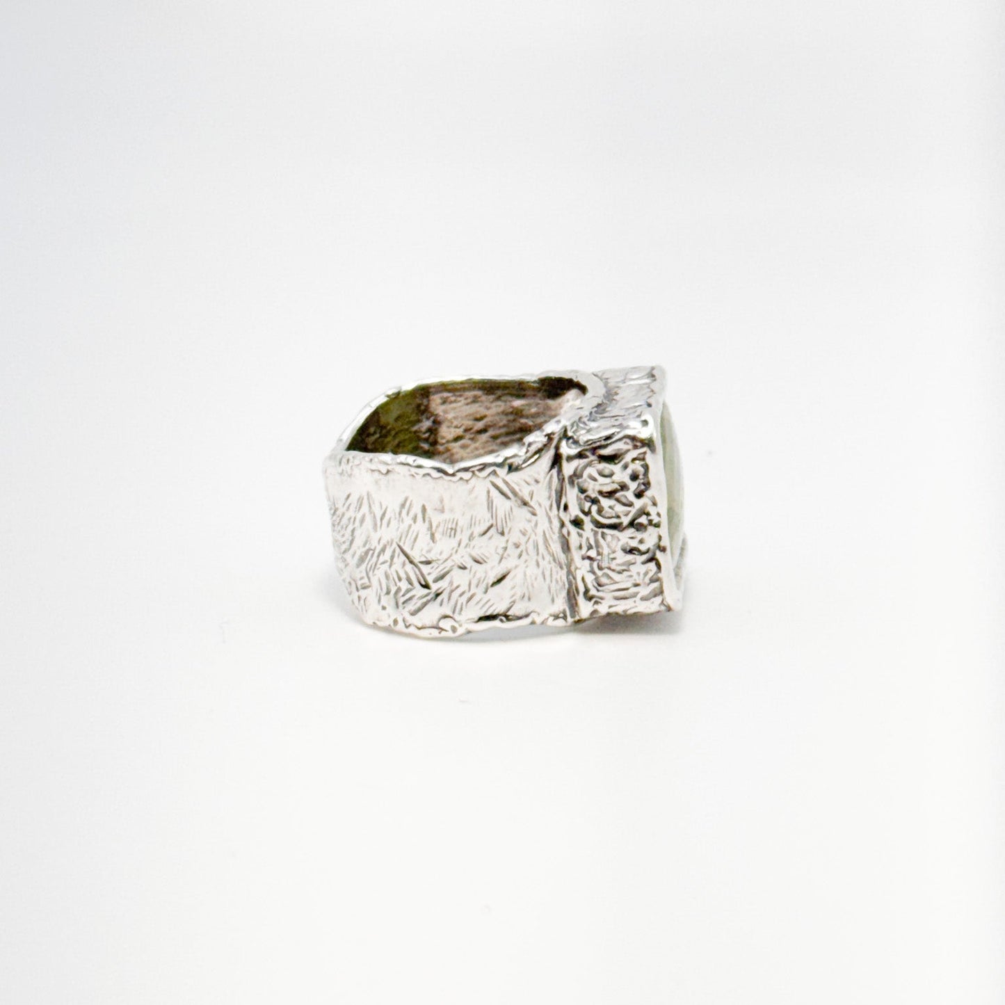 RING EARTH COLLECTION DESIGN 112