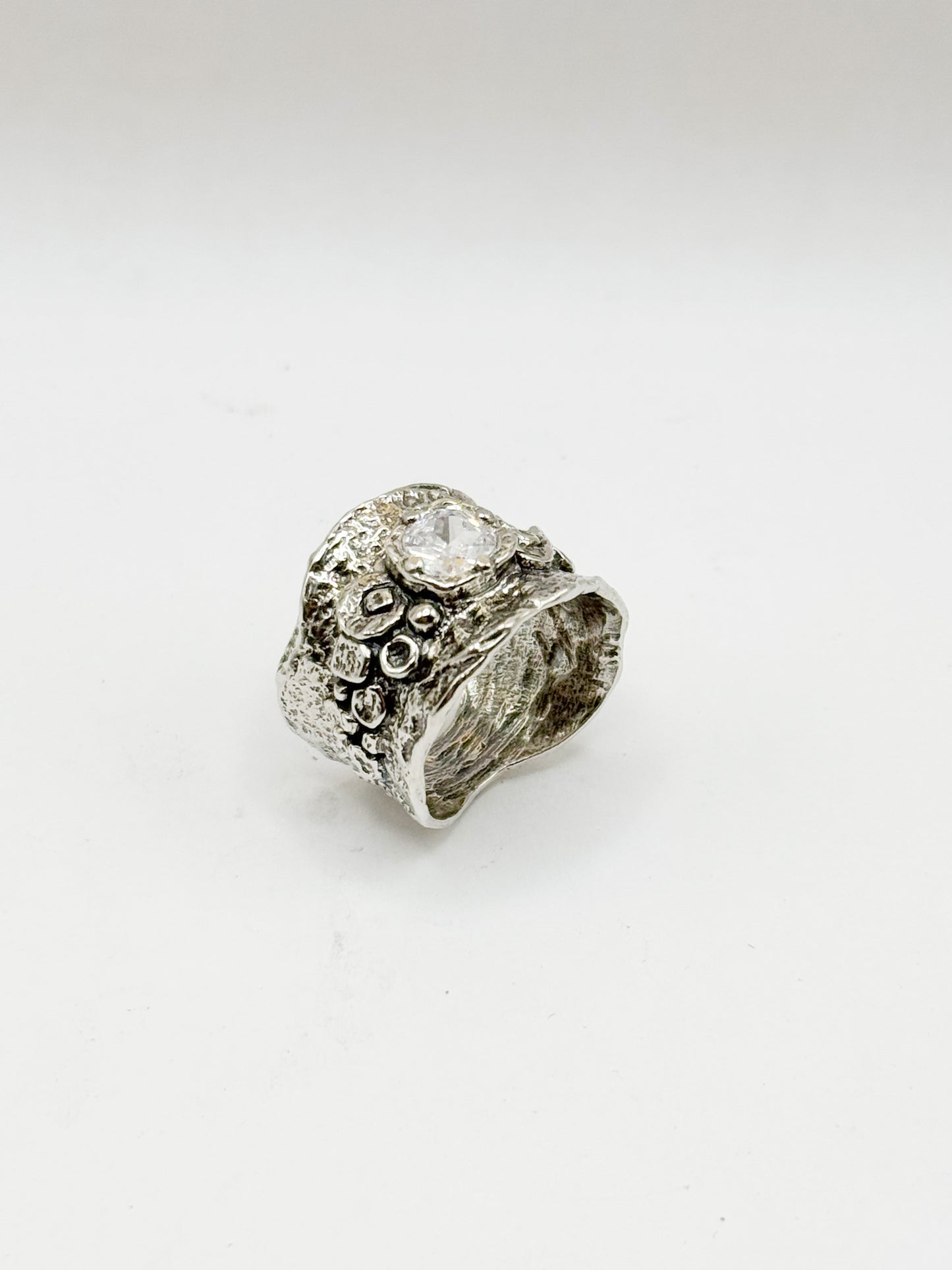 RING EARTH COLLECTION DESIGN 133