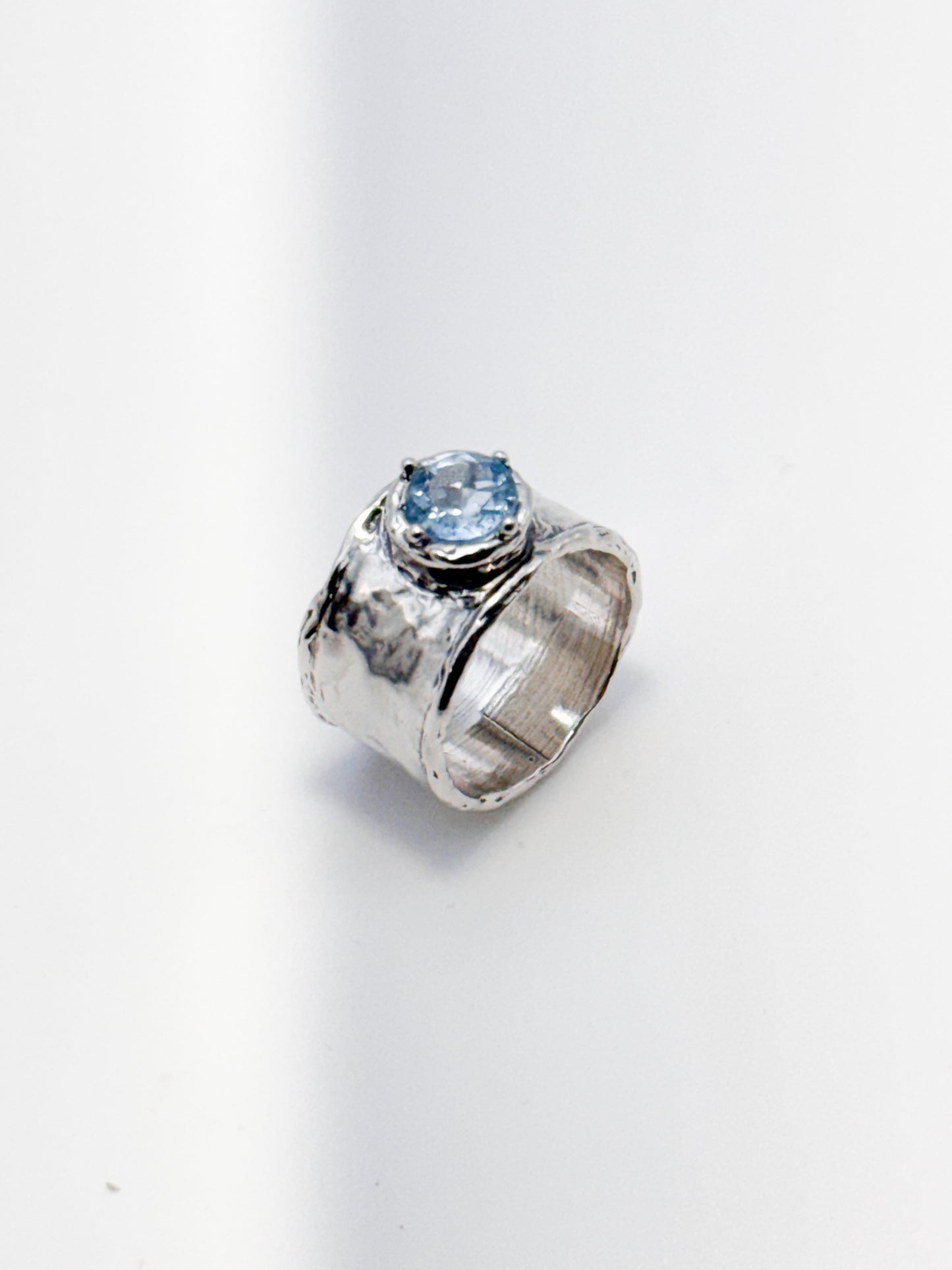 RING EARTH COLLECTION DESIGN 144