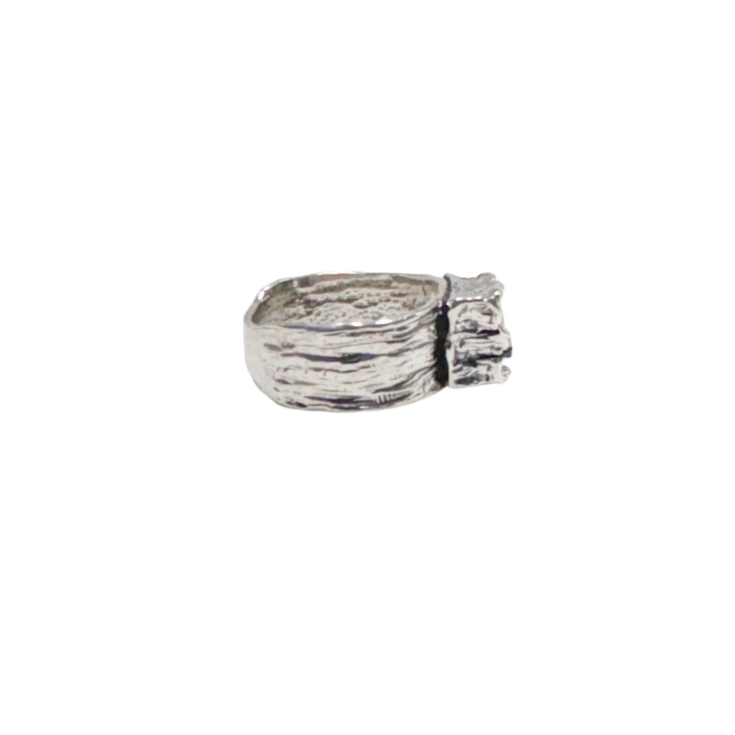 RING ROMAN COLLECTION DESIGN 225