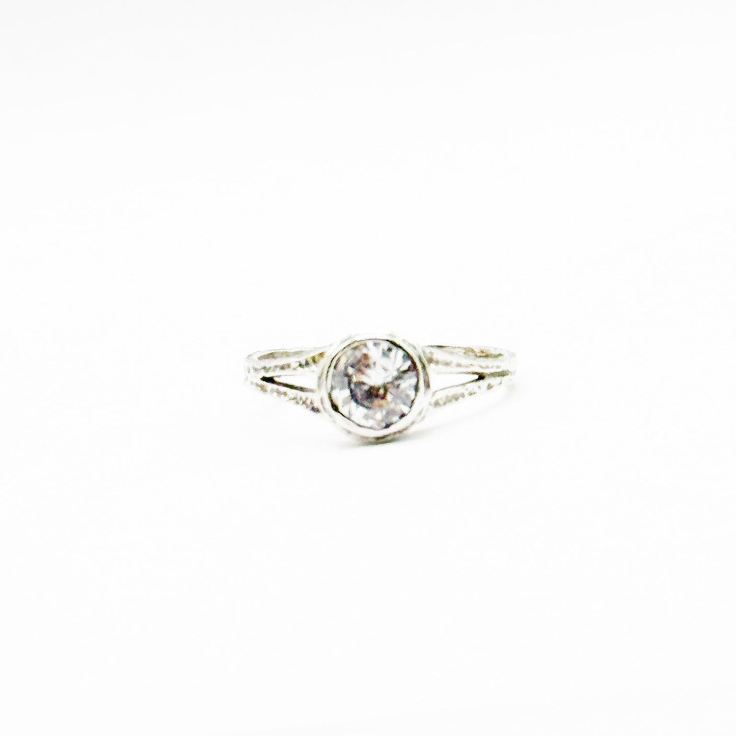 RING CONTEMPORARY COLLECTION DESIGN 388