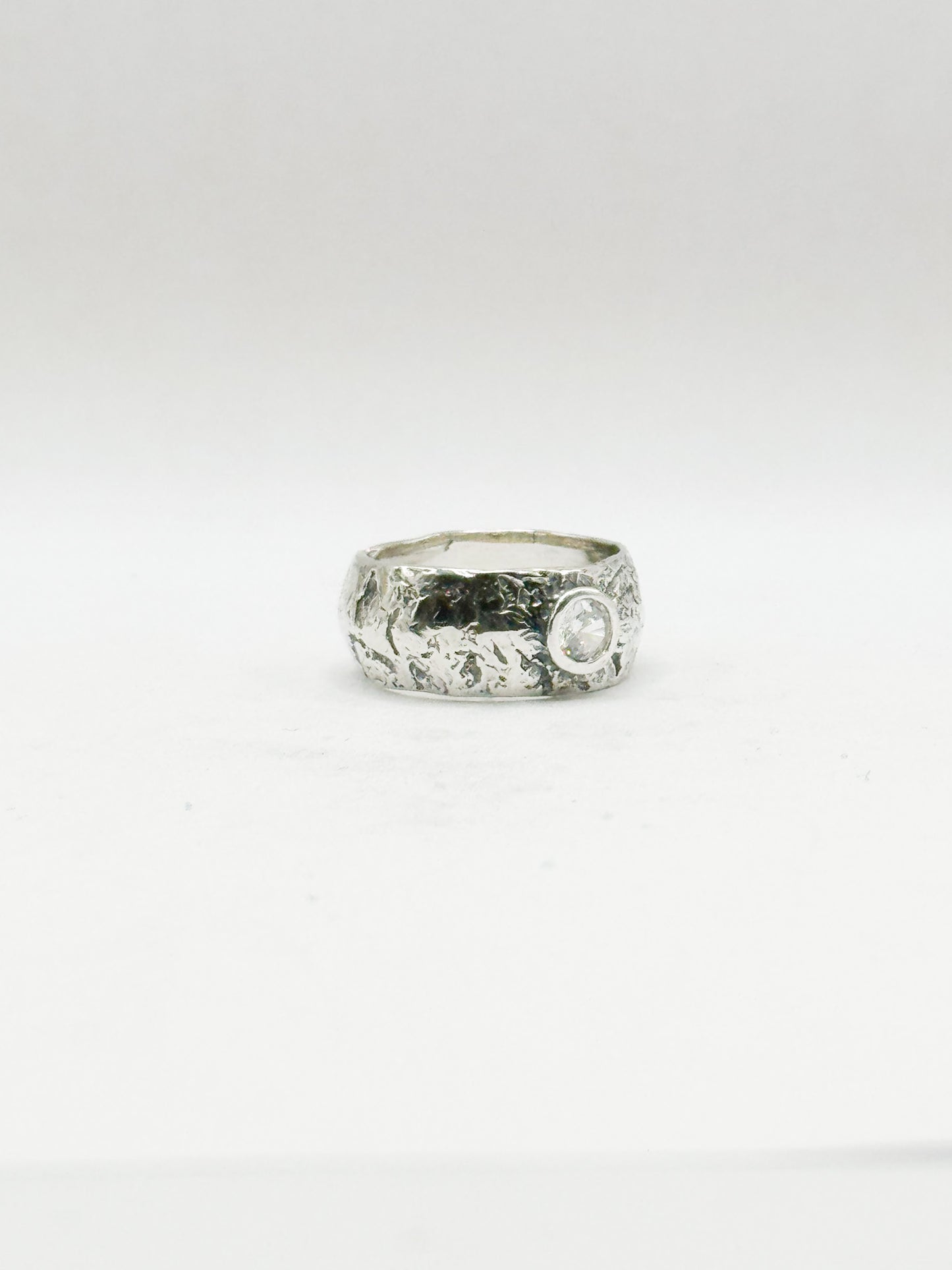 RING CONTEMPORARY COLLECTION DESIGN 425