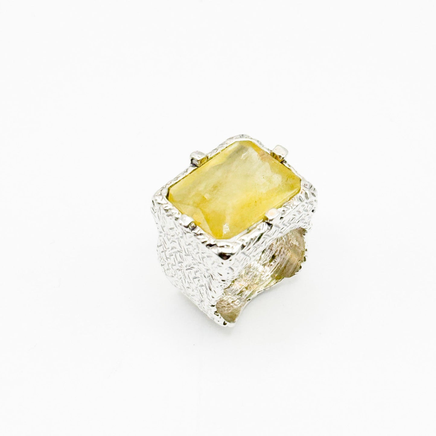 RING EARTH COLLECTION DESIGN 114