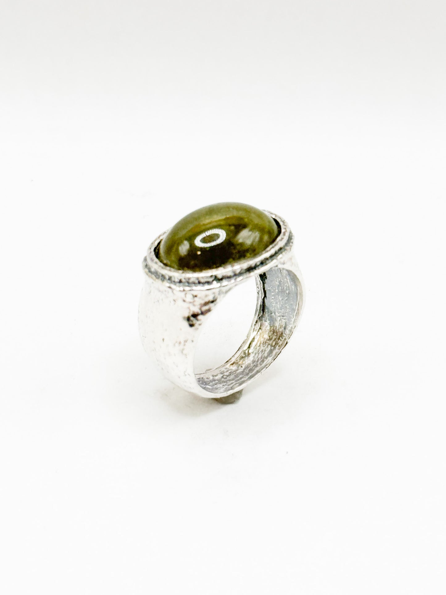 RING CONTEMPORARY COLLECTION DESIGN 335