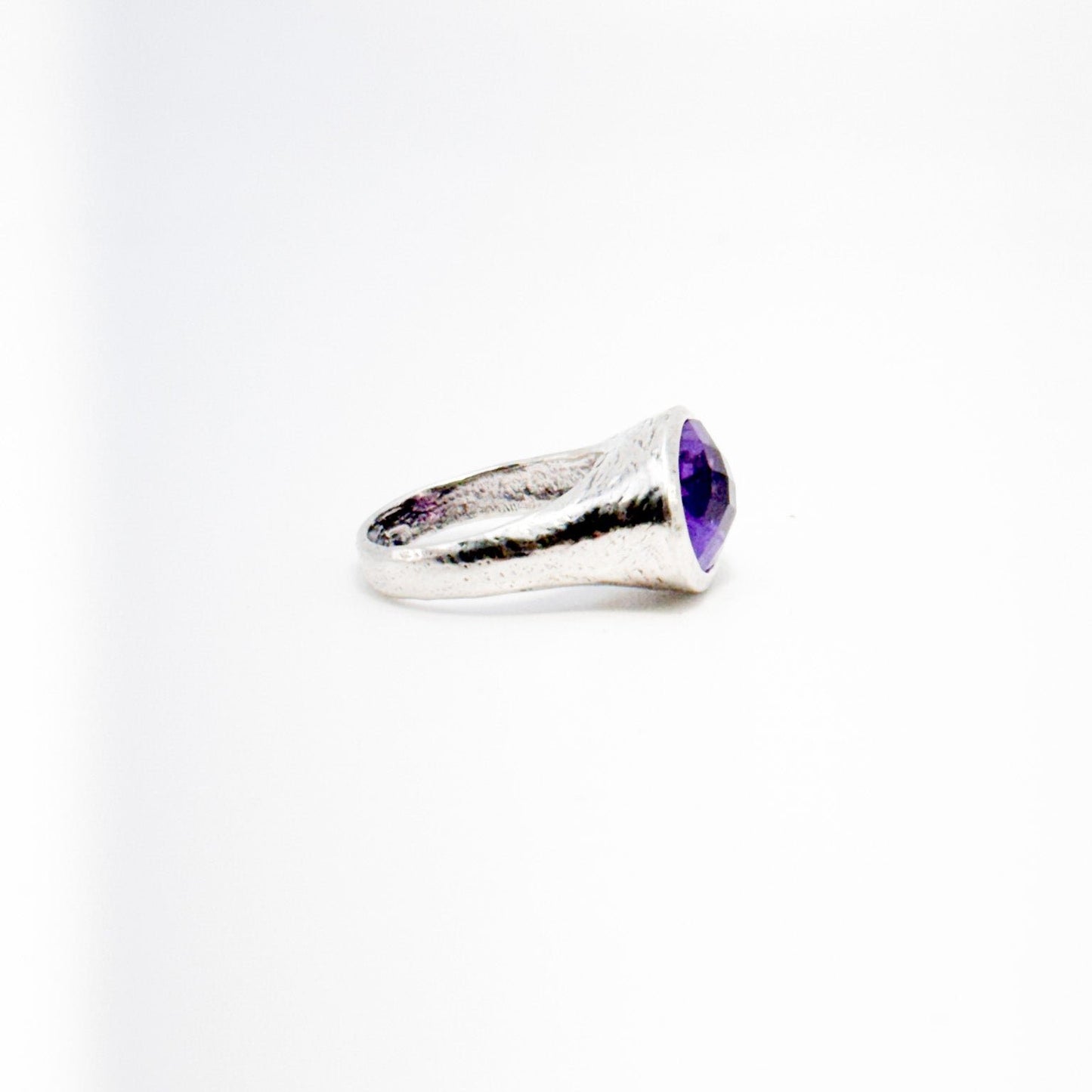 RING CONTEMPORARY COLLECTION DESIGN 142