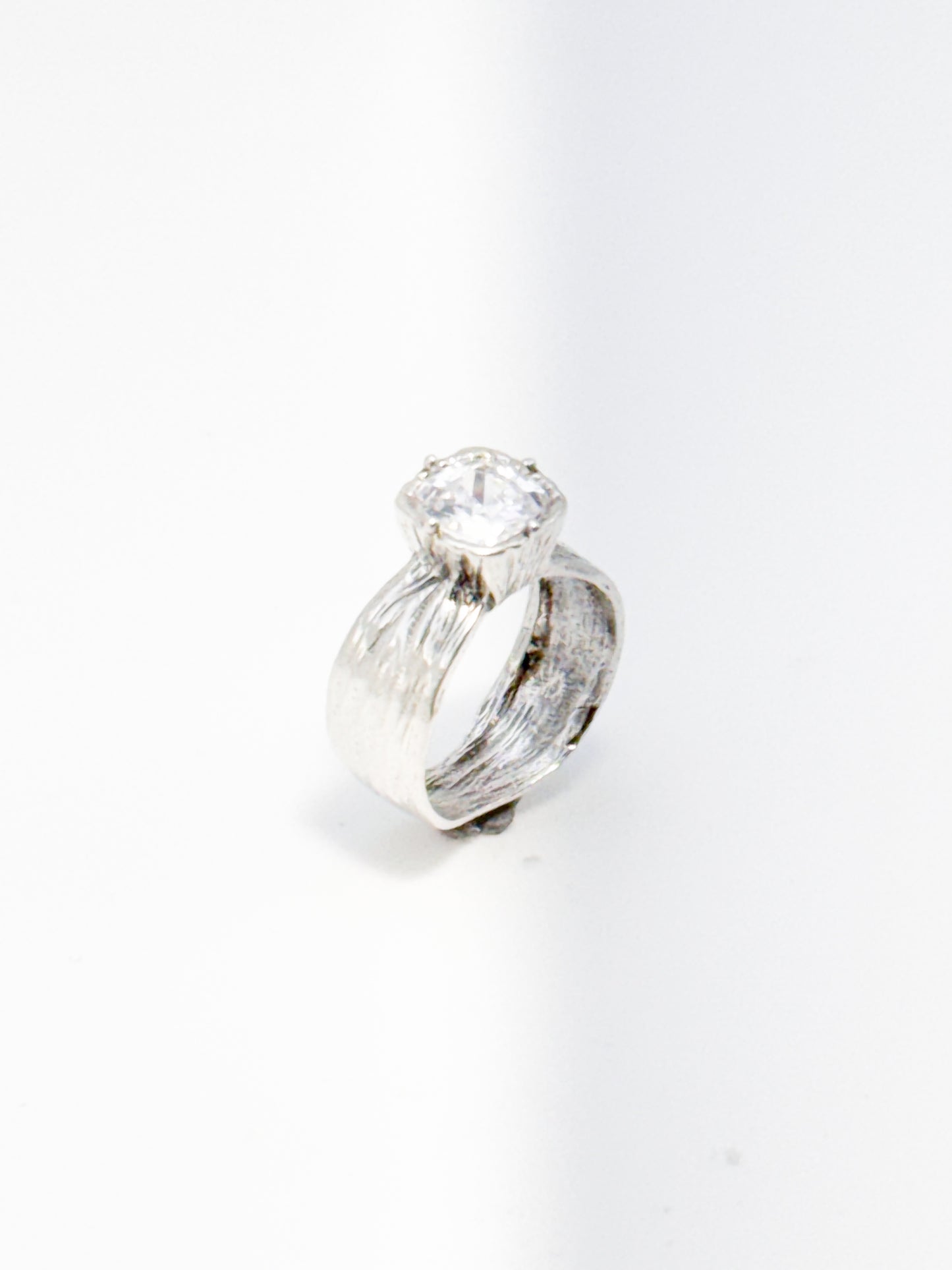 RING CONTEMPORARY COLLECTION DESIGN 152