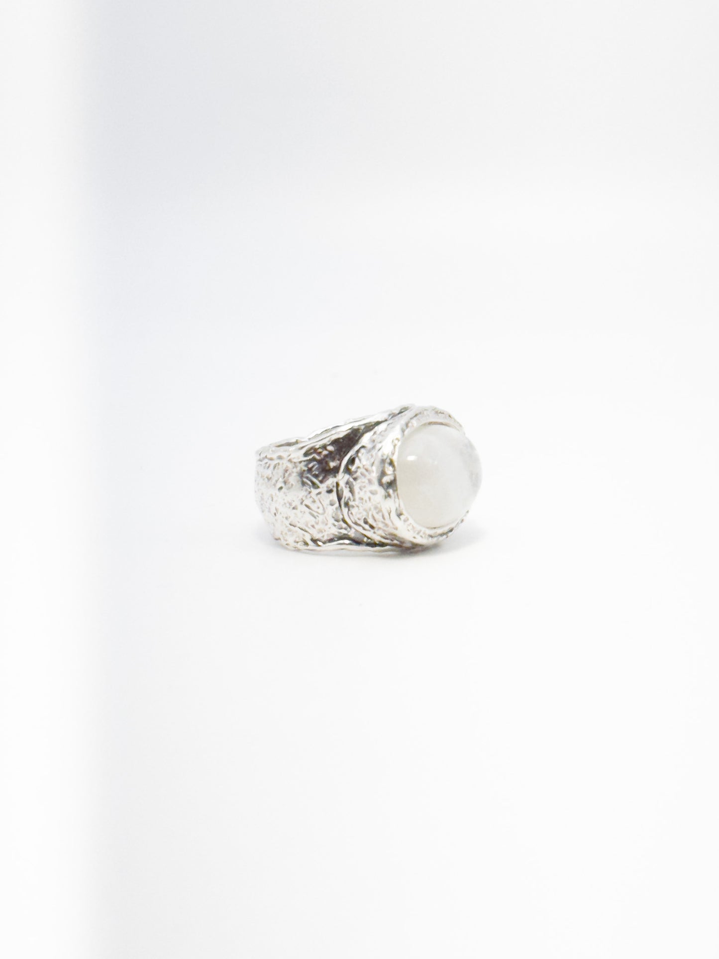 RING CONTEMPORARY COLLECTION DESIGN 180