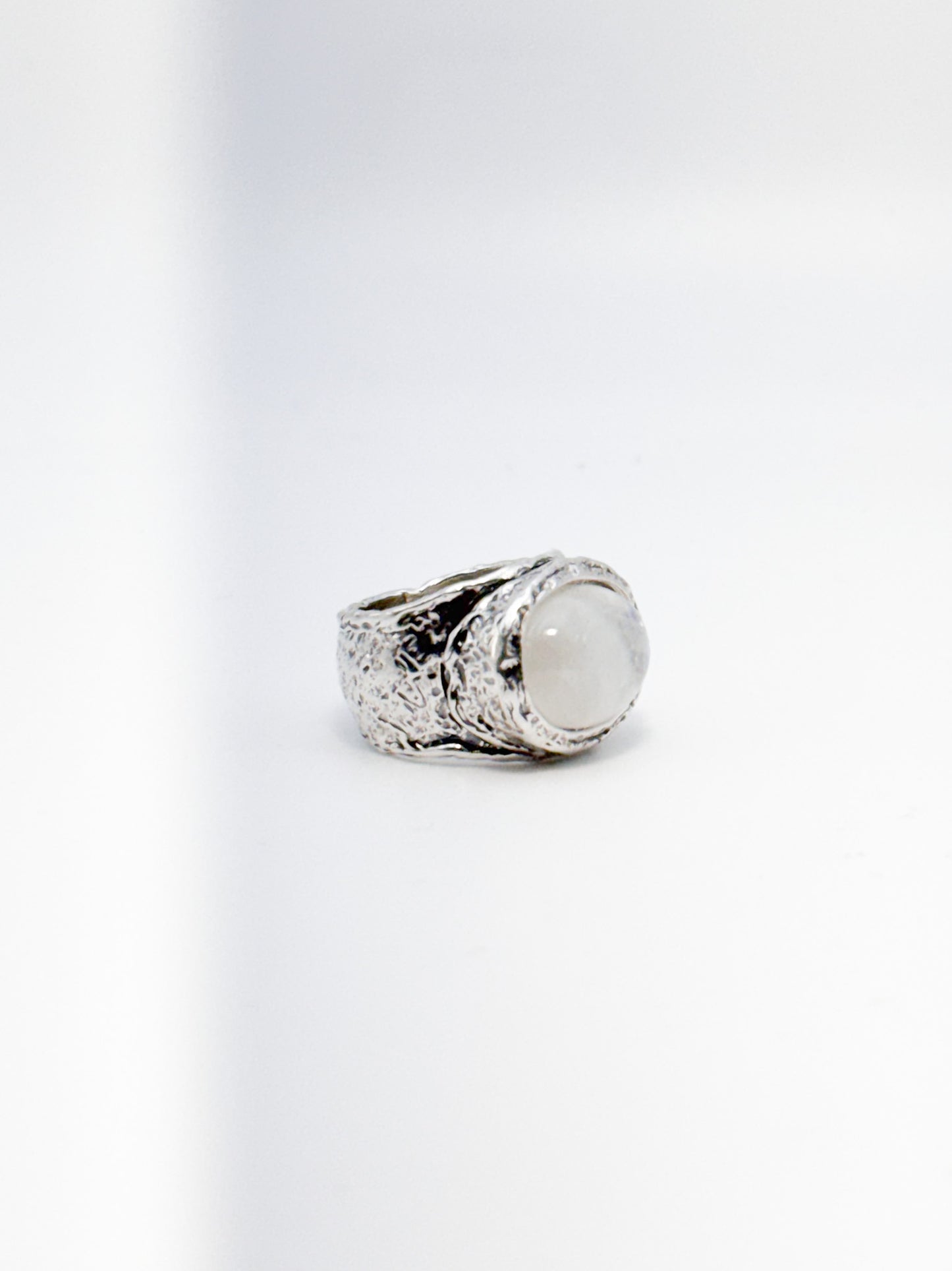 RING CONTEMPORARY COLLECTION DESIGN 180