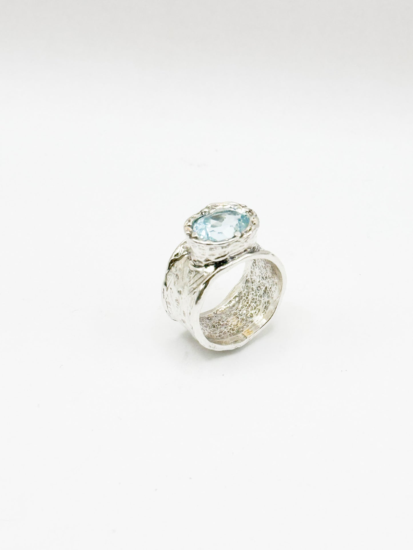 RING CONTEMPORARY COLLECTION DESIGN 186