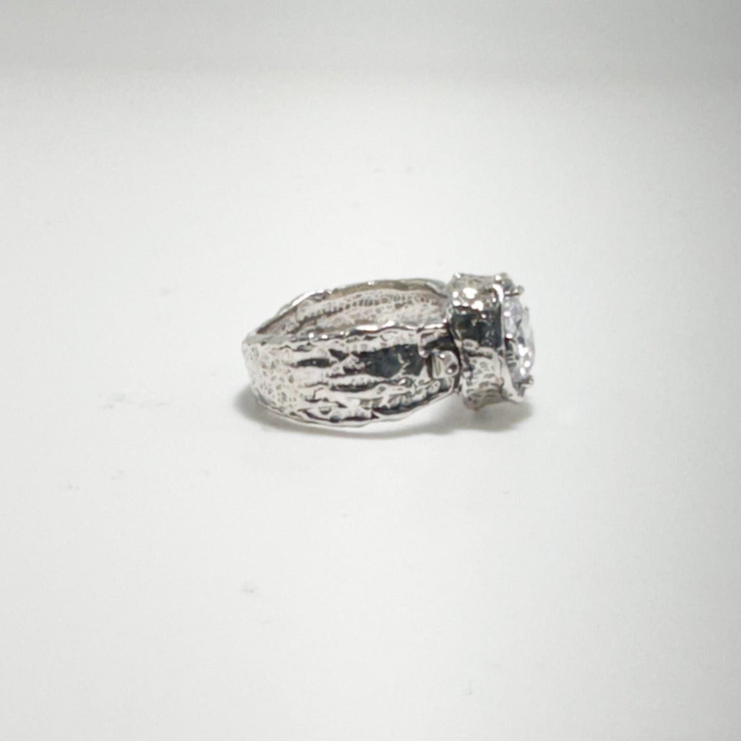RING ROMAN COLLECTION DESIGN 226