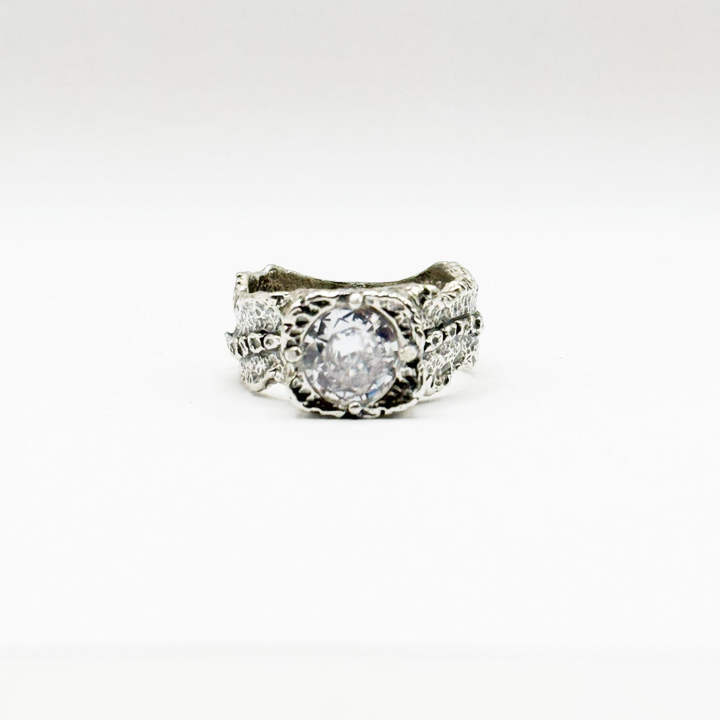 RING ROMAN COLLECTION DESIGN 227