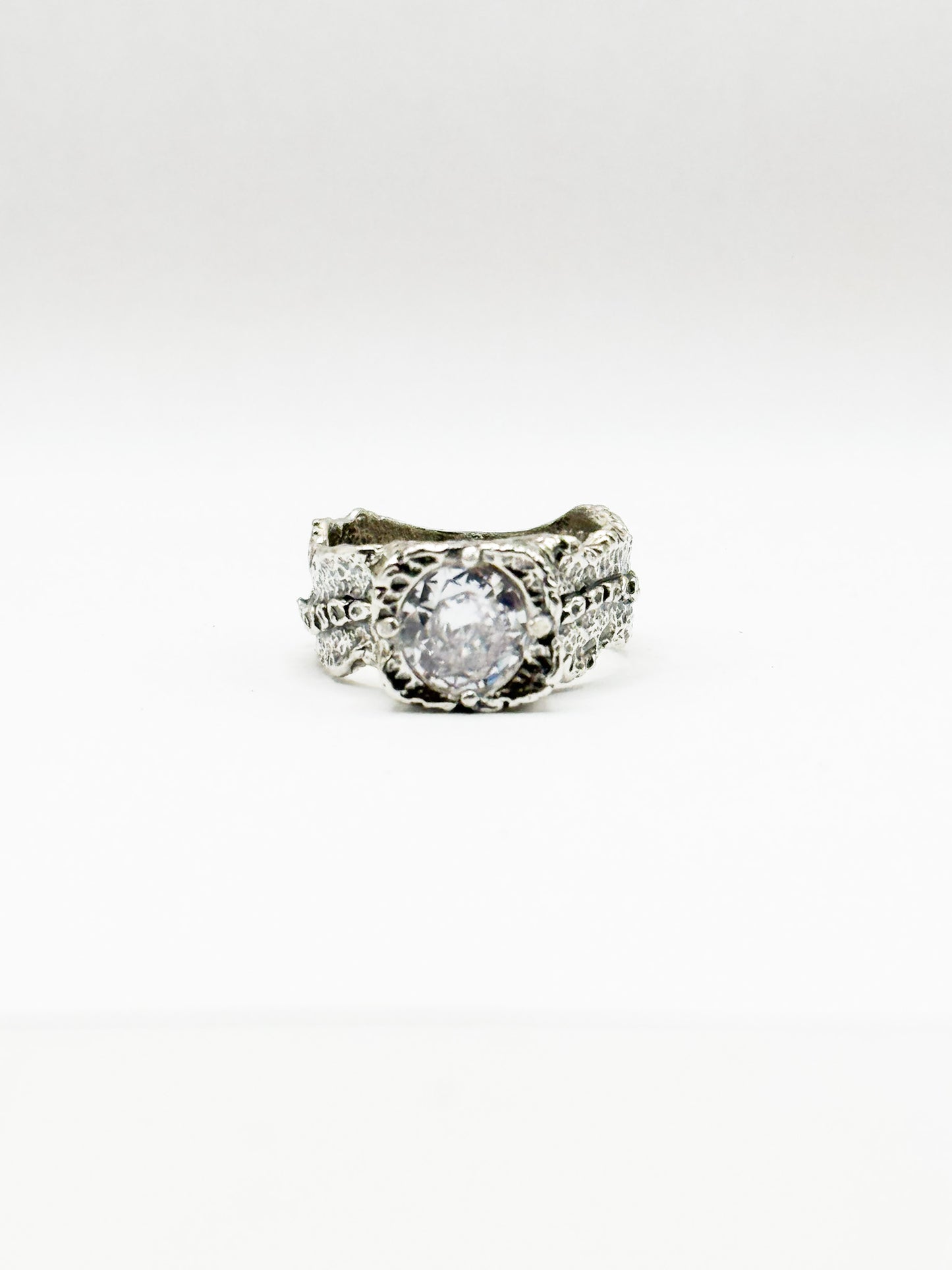 RING ROMAN COLLECTION DESIGN 227