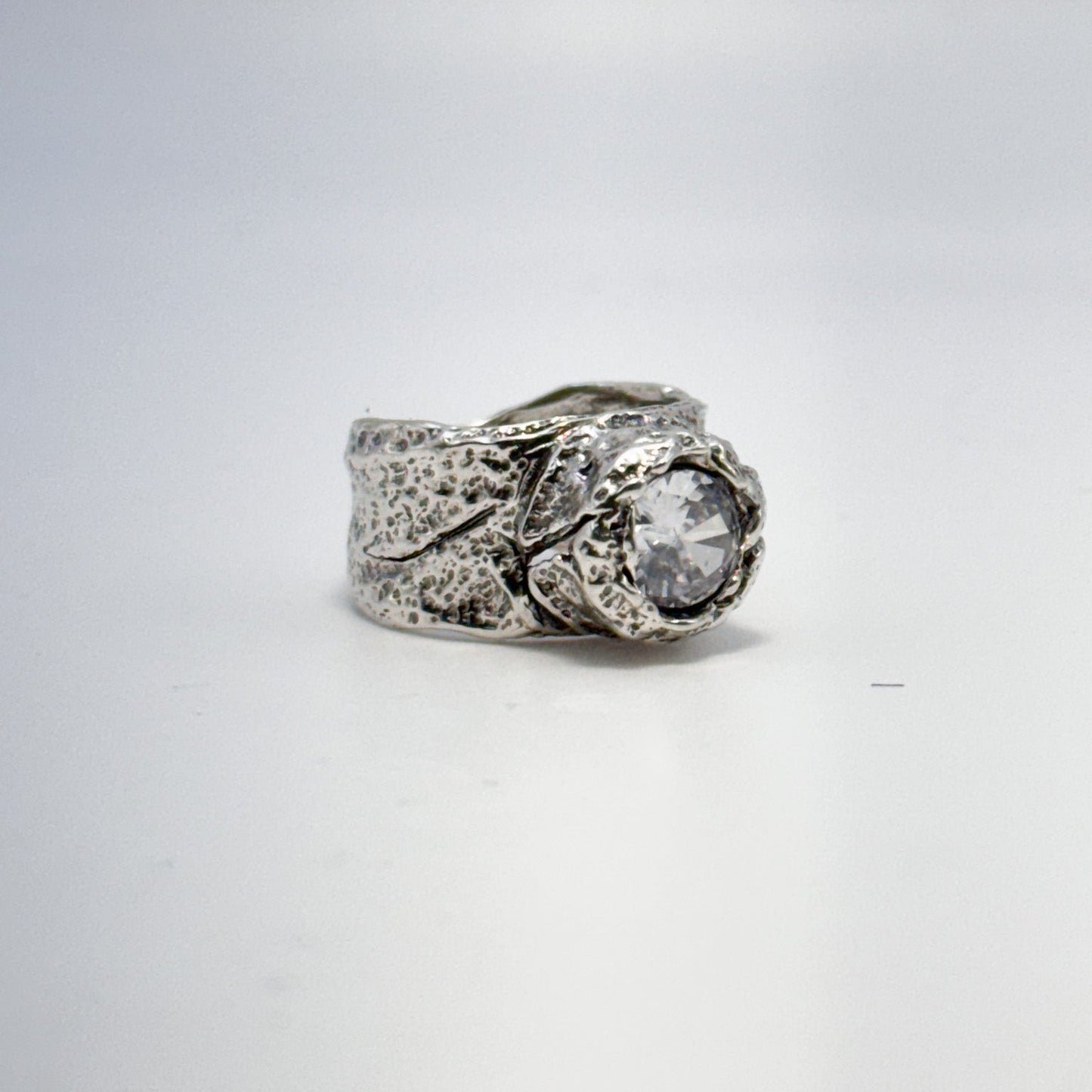 RING ROMAN COLLECTION DESIGN 229