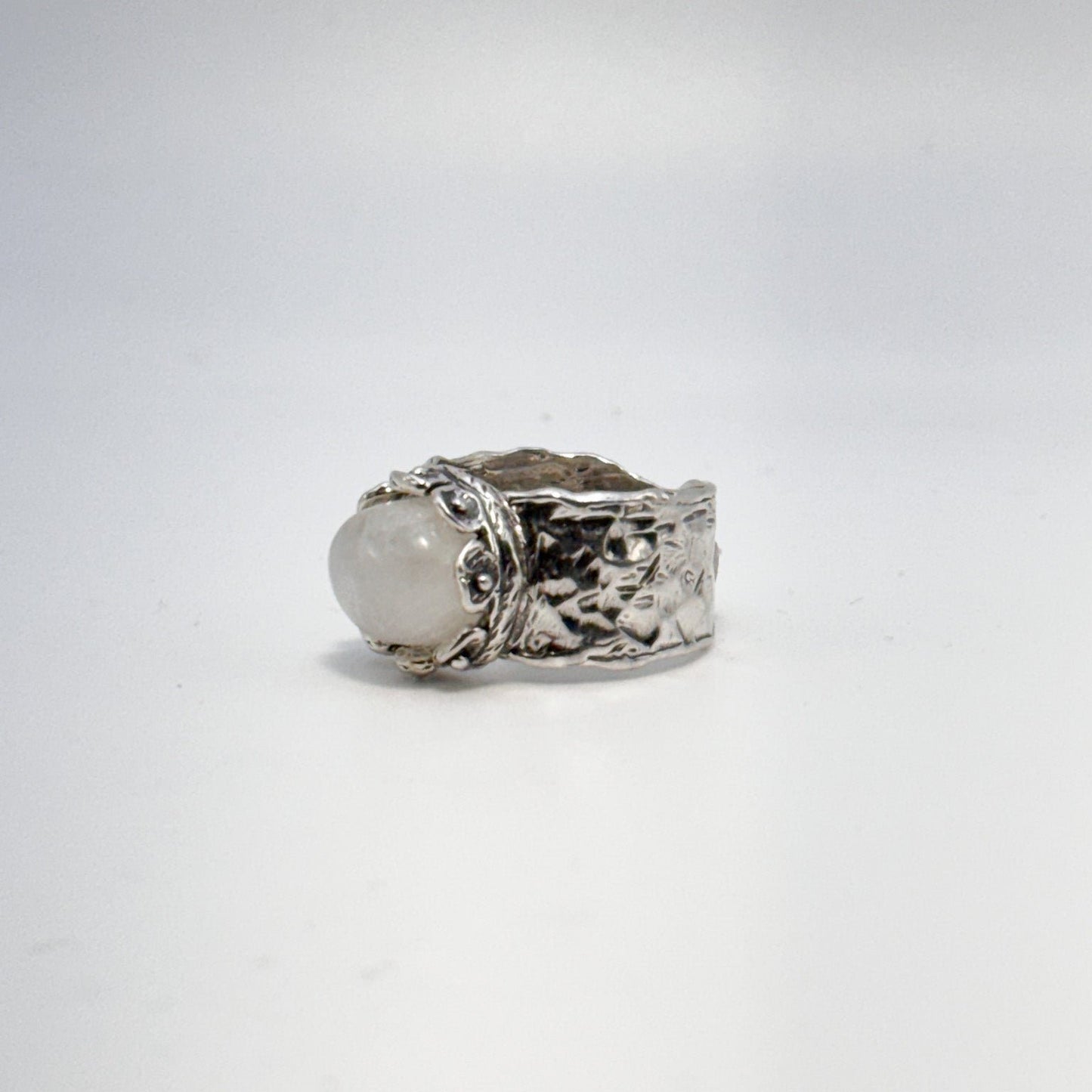 RING ROMAN COLLECTION DESIGN 232