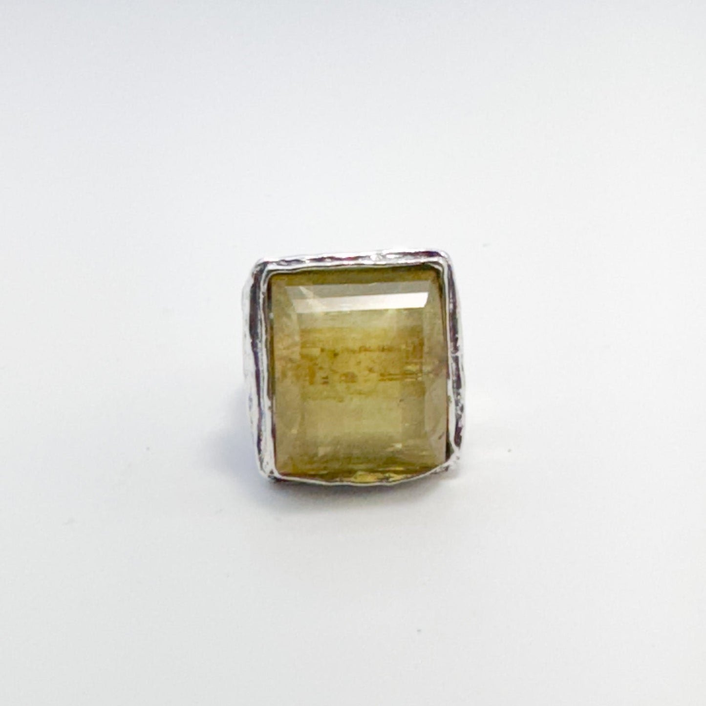 RING ROMAN COLLECTION DESIGN 243