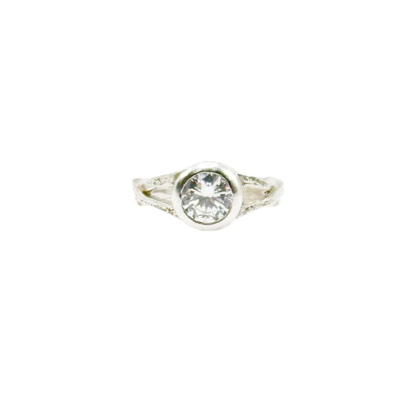RING CONTEMPORARY COLLECTION DESIGN 390