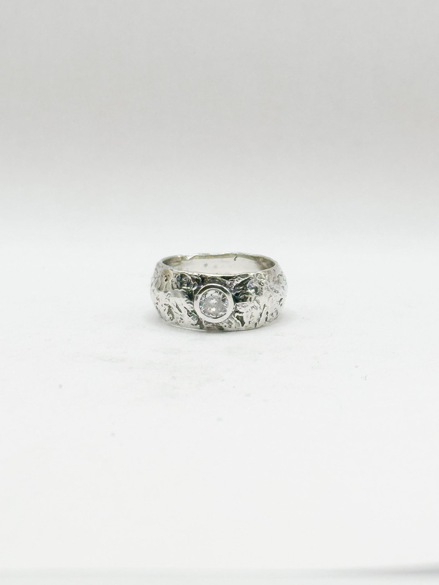RING CONTEMPORARY COLLECTION DESIGN 425