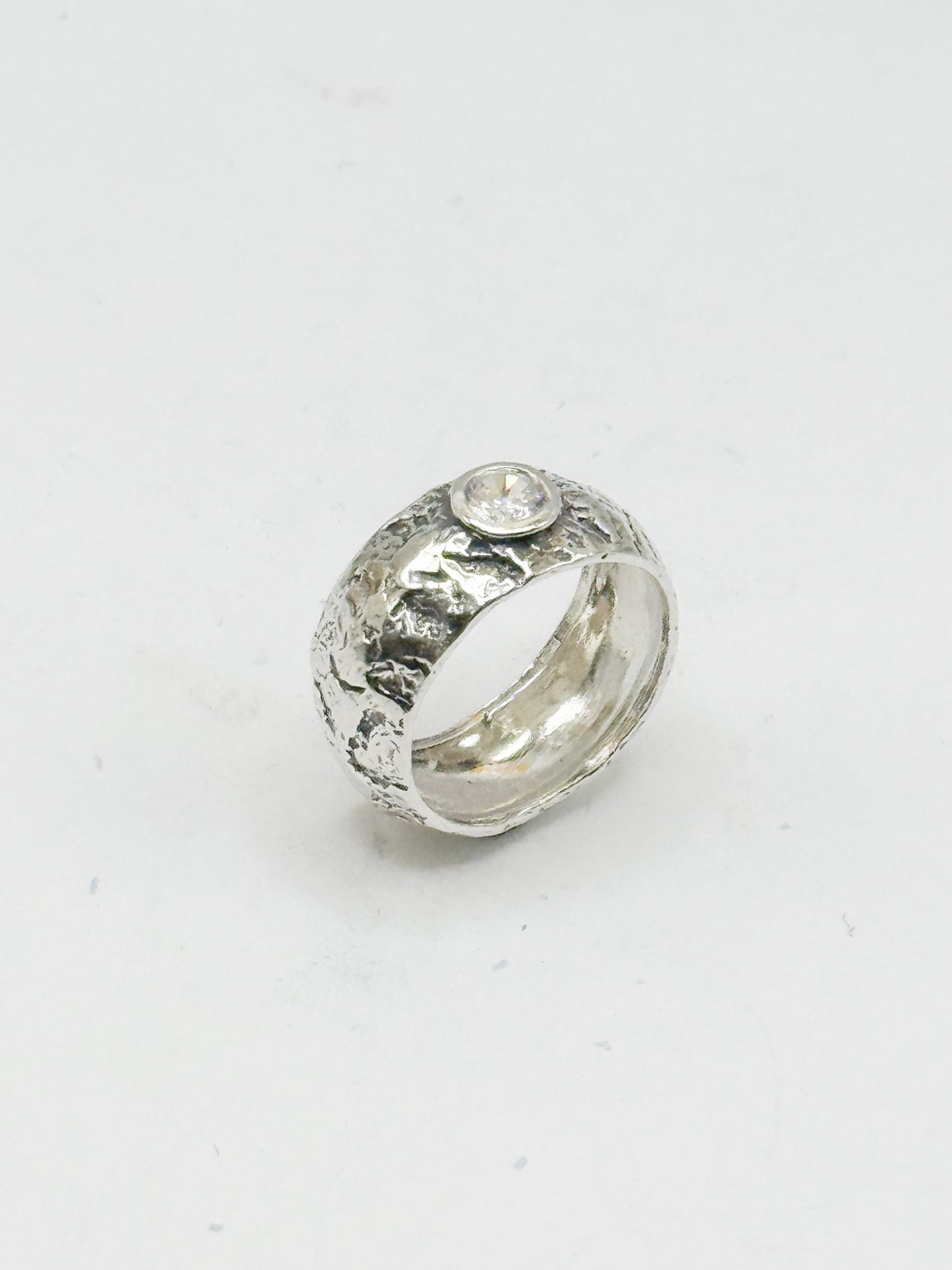 RING CONTEMPORARY COLLECTION DESIGN 425